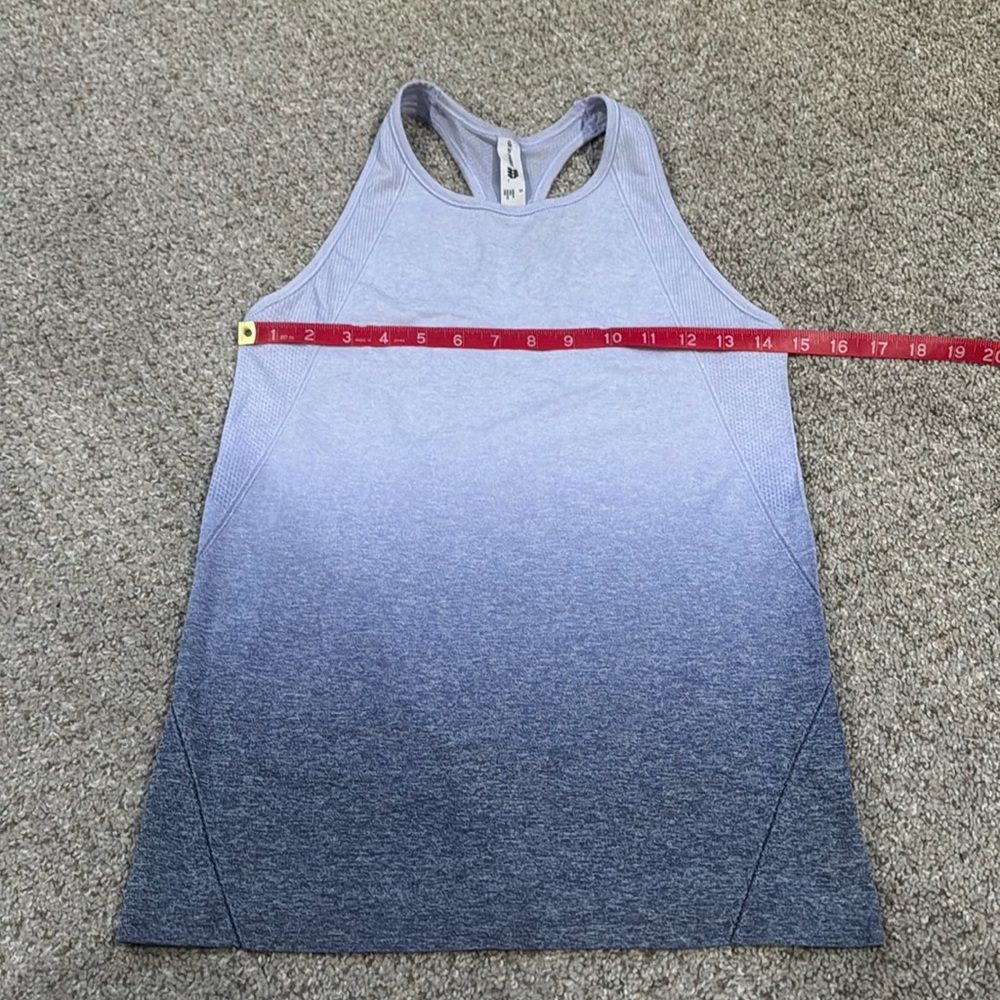Workout tank top